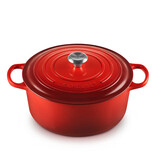 Le Creuset Le Creuset 8.4L Round French Oven Cherry
