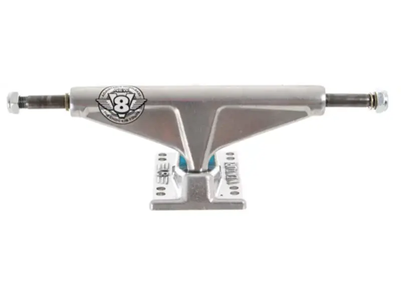 Venture Venture V8 Polished Truck