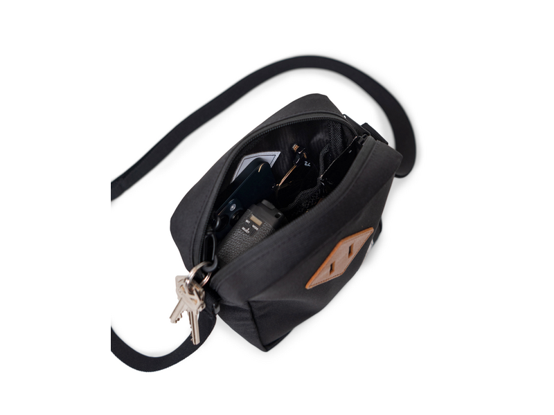 Herschel Herschel Heritage™  Black Crossbody