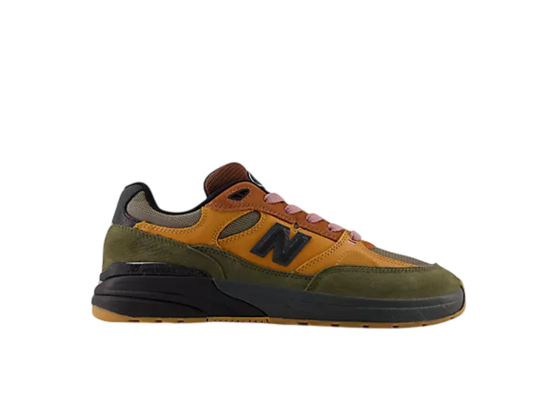 New Balance New Balance Reynolds X Gigliotti 933 Shoes
