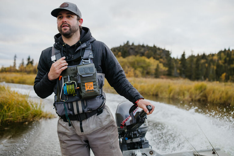 Fishpond Fishpond Stormshadow Chest Pack