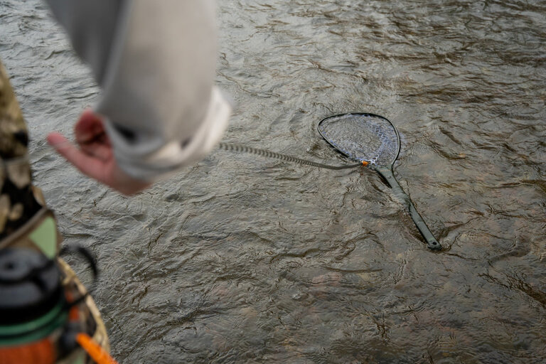 Fishpond Fishpond Confluence Net Release 2.0 Gunmetal