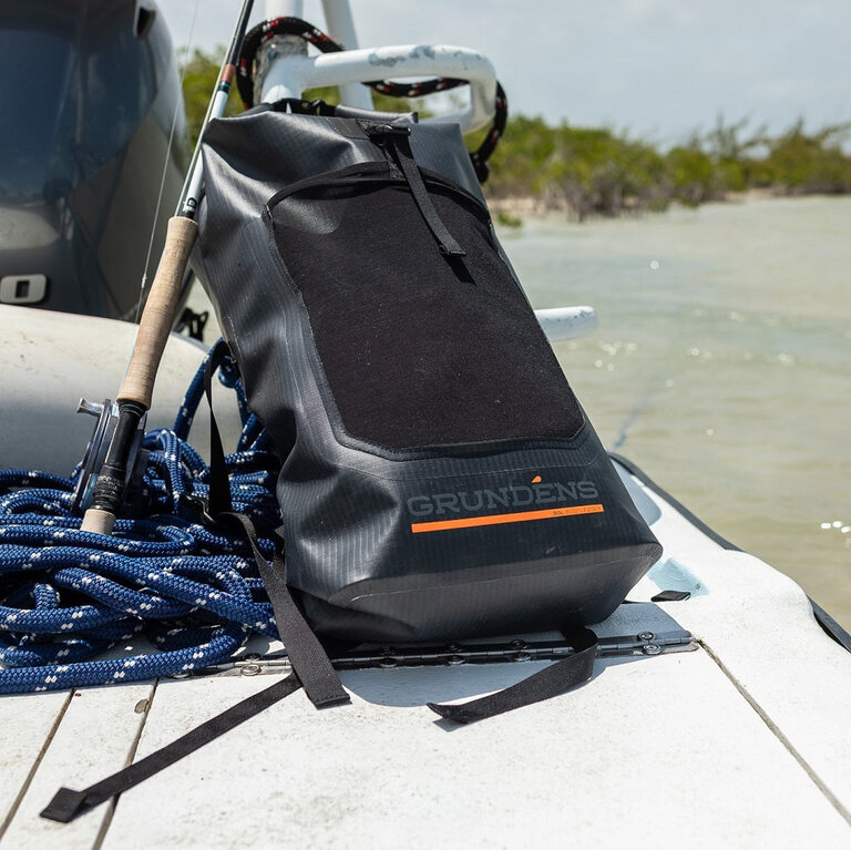 Grundens Grundens Bootlegger Roll Top Backpack 30L