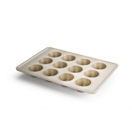 Oxo 12-cup muffin pan