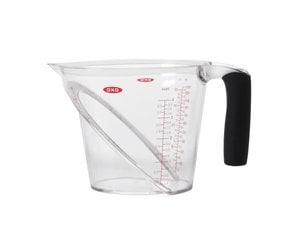 https://cdn.shoplightspeed.com/shops/610522/files/12982821/300x250x2/oxo-angled-measuring-cup-4-cup.jpg