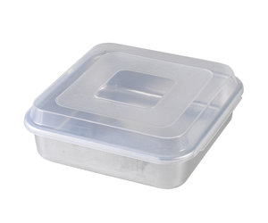 Nordic Ware Square 9x9 Cake Pan with Lid