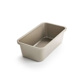 https://cdn.shoplightspeed.com/shops/610522/files/4579083/262x276x1/oxo-loaf-pan.jpg