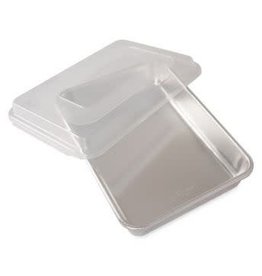 Nordic Ware Cake Pan With lid 9x13