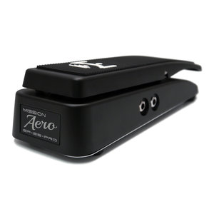 Mission Engineering Mission Engineering - EP-25K-PRO Aero- Expression Pedal with 25K Pot and Dual Outputs -  Standard- Black