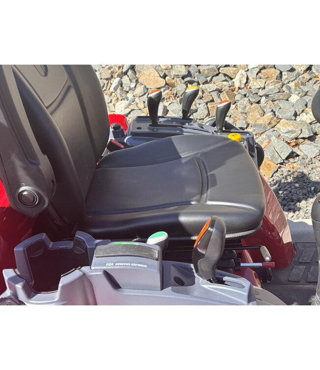 TYM T25 TRACTOR WITH LOADER #2608