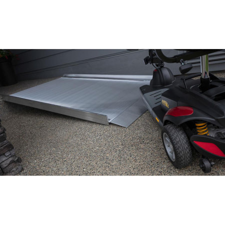 EZ-ACCESS EZ-ACCESS Gateway 5-ft Solid Surface Ramp