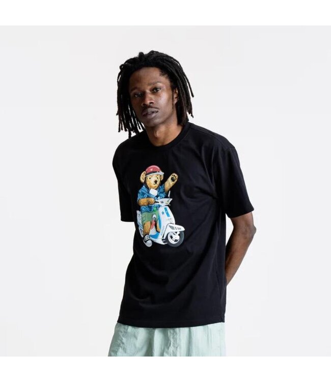 Market Market LIVING THE DREAM T-SHIRT Black