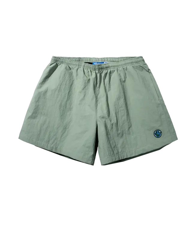 Market Market SMILEY CLASSIC TECH SHORTS Basil