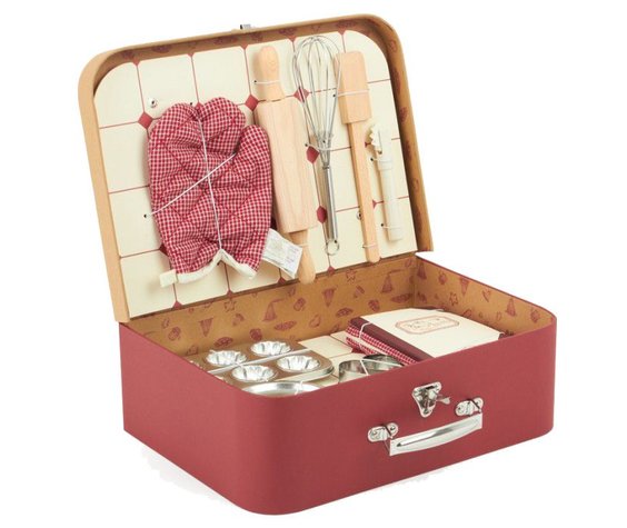 Moulin Roty Valise patisserie<br />
Baking set Moulin Roty