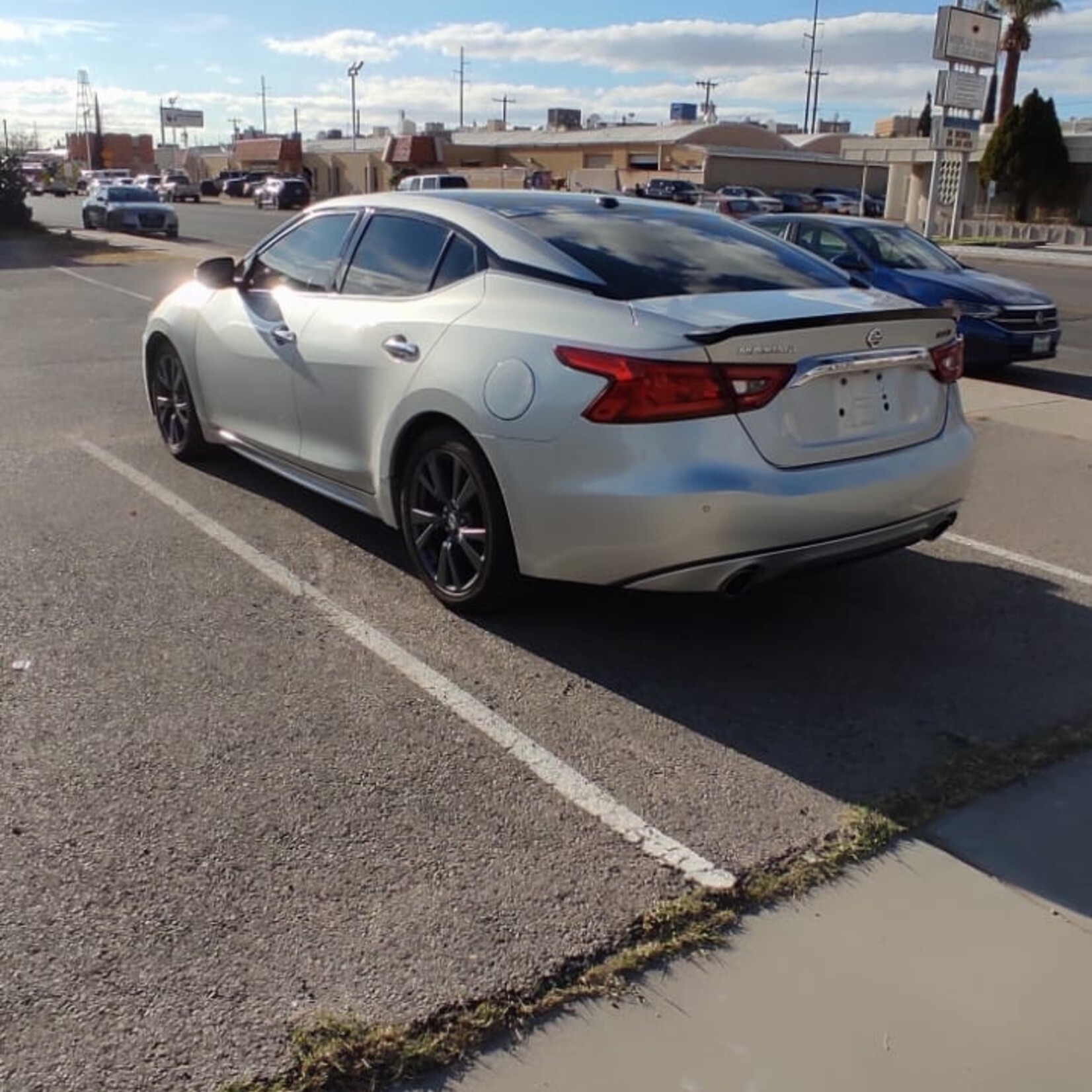 2017 Nissan Maxima 3.5 SV , Rebuilt Title Car For Sale