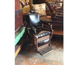 Turn Of The Century Koken Barber S Chair Sarasota Architectural Salvage 1093 Central Ave Sarasota Fl 34236
