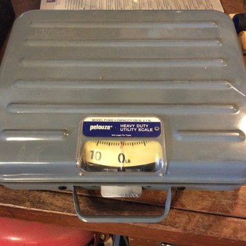 Pelouze heavy duty scale