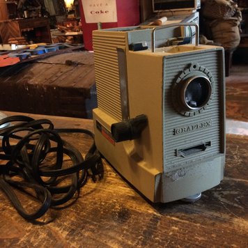 Graflex projector