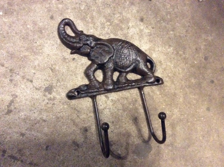 Elephant double hook