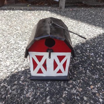 barn bird house