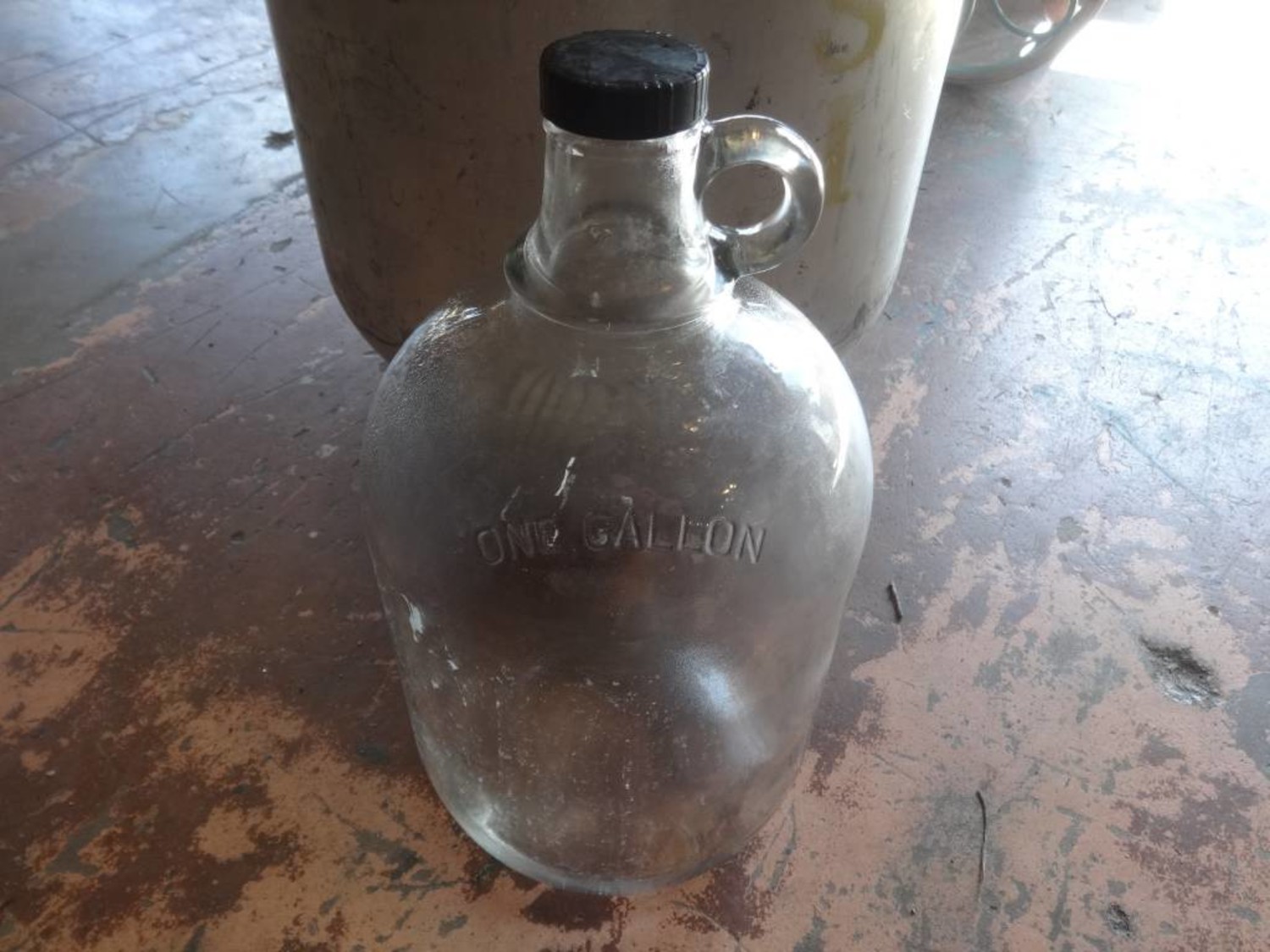 1 Gallon Glass Jug