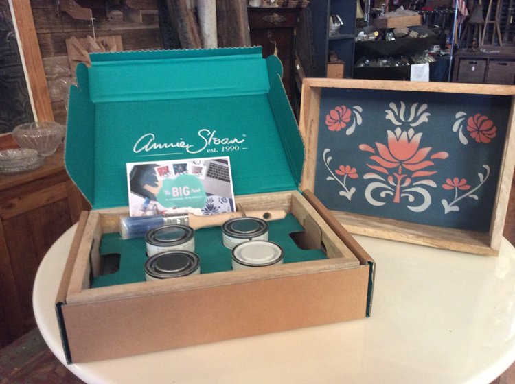 Annie Sloan Big Paint Tray Kit