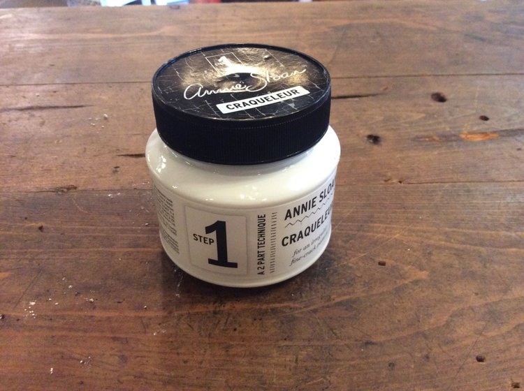 Annie Sloan Crackle Finish  Step 1