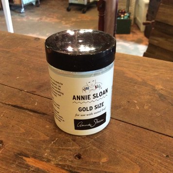 Annie Sloan Gold Size