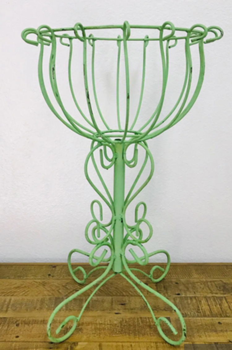 Green Lisburn Planter 27" H x 16.5" D