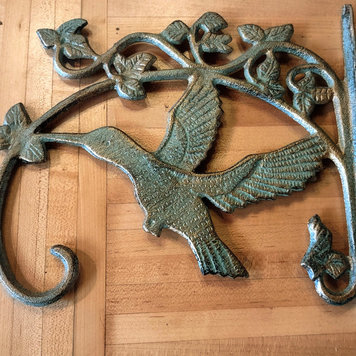 Sale Hummingbird Iron Hanger