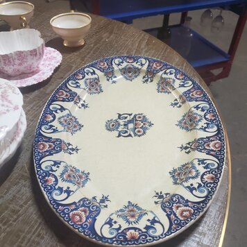 Blue serving plate