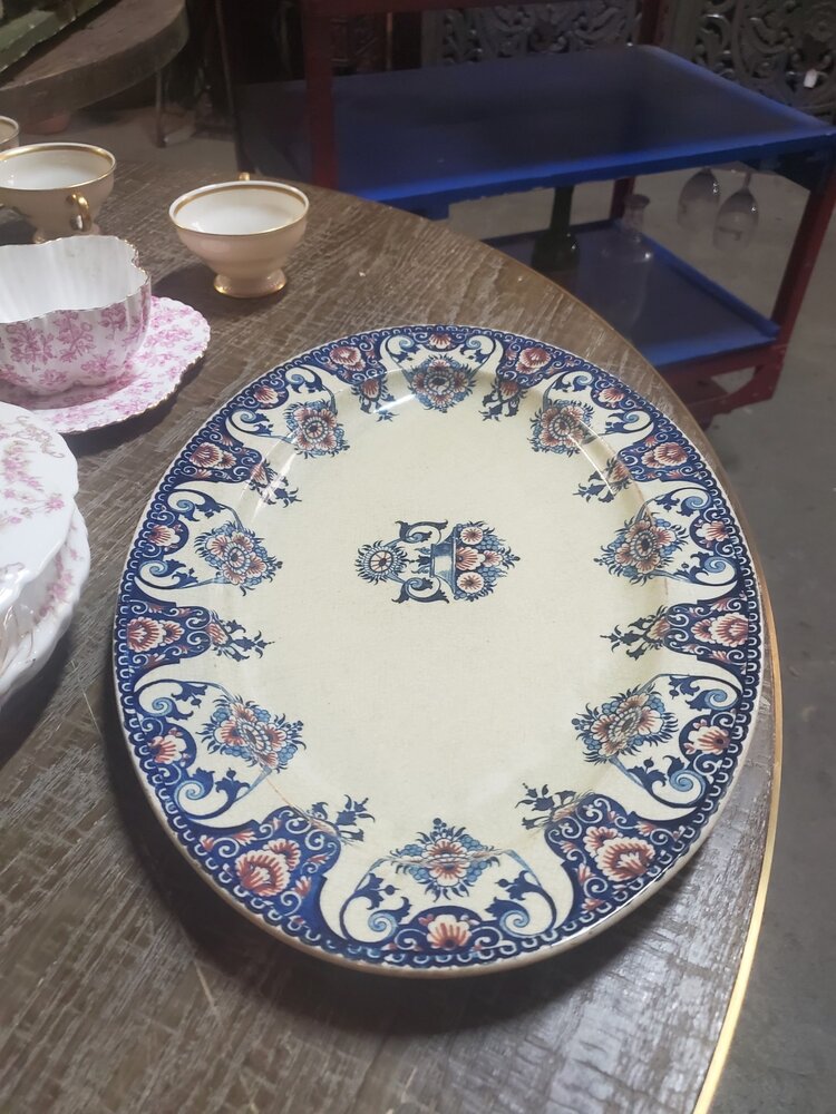 Blue serving plate