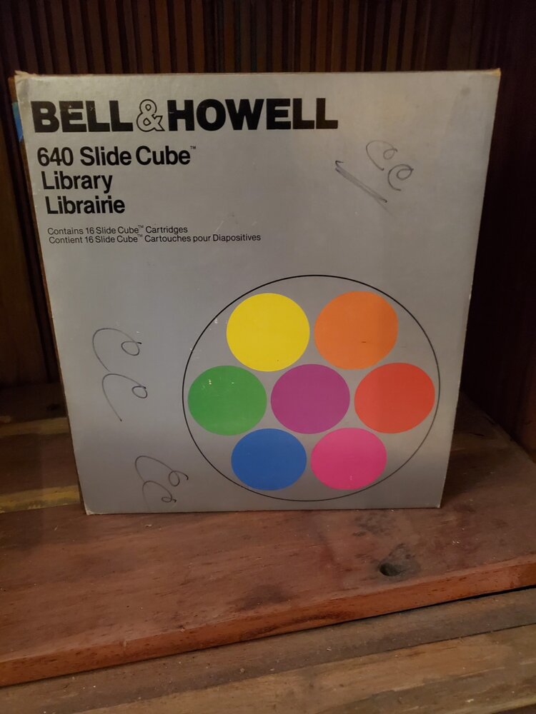 Bell and Howell 640 Slide Cube