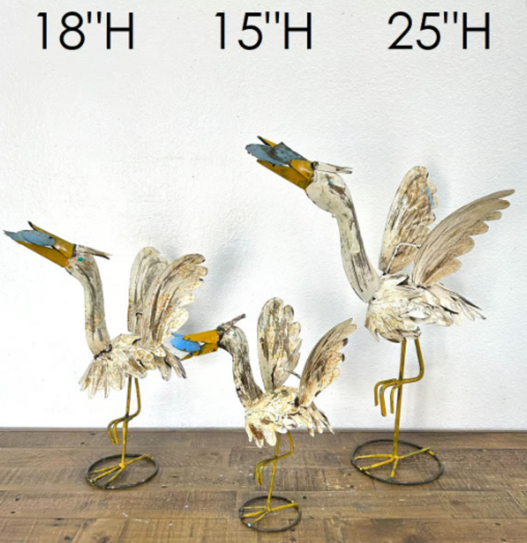 Antique White Egret MD: 14"L x 8"W x 18"H