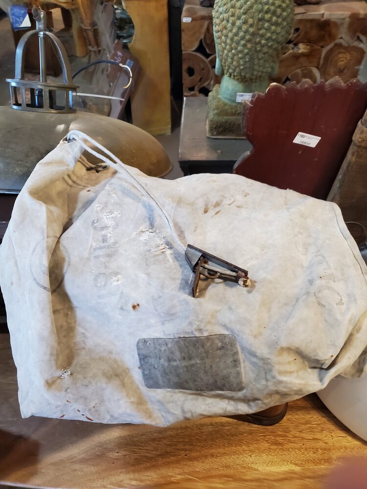 Vintage mail bag sm