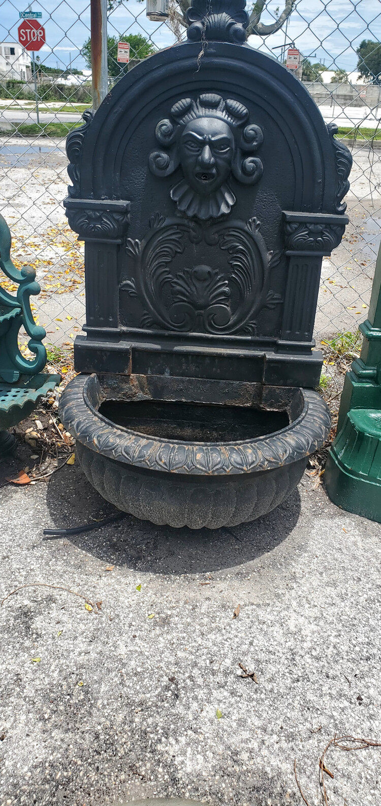 Winter Face Fountain