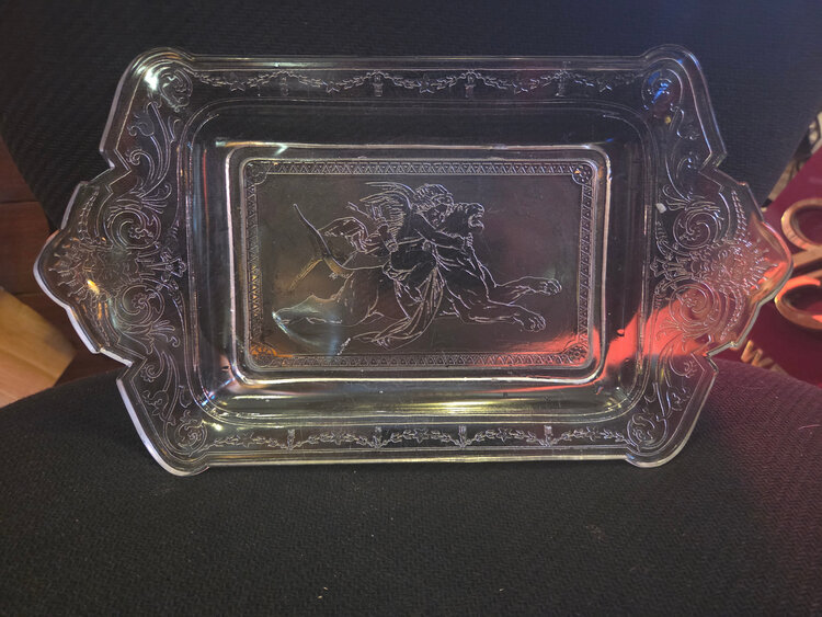 Manganese UV Cupid Dish