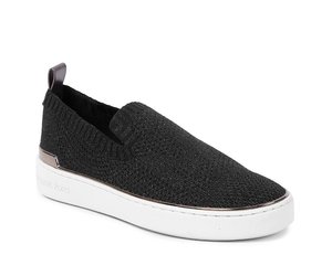 Michael kors skyler outlet slip on black