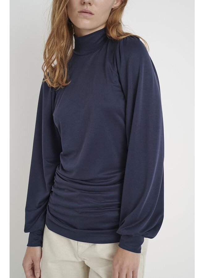 NAVY LUPE SWEATER