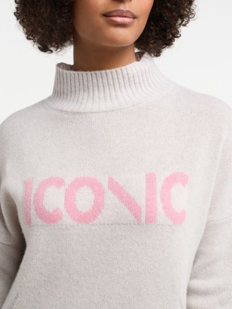 FRIEDA AND FREDDIES "ICONIC" GREY PULLOVER