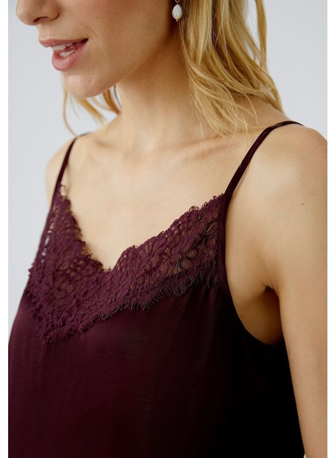 CAMI SATINÉE BOURGOGNE