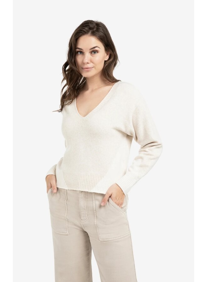 PULL COL EN V BEIGE/CRÈME