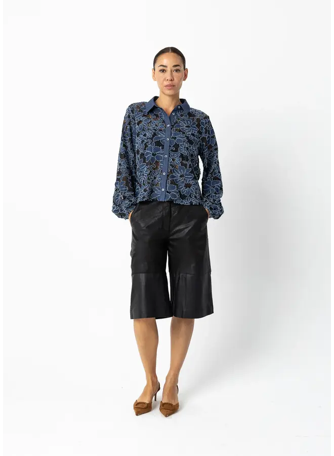 BLOUSE DENTELLE FLEURIE BLEU