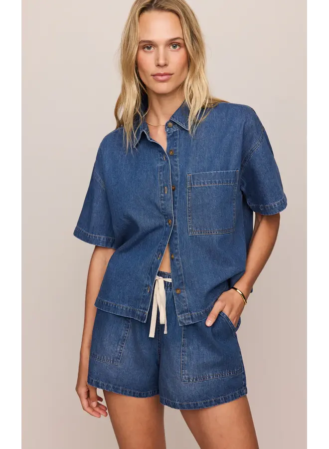 SHORT DAYCATION DENIM