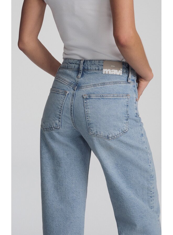 JEAN NICA CROP
