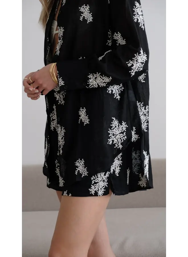 SHORTS CELINA NOIRE BRODERIE M/L
