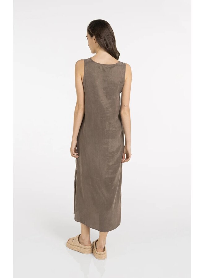 ROBE BRUNE SOYEUSE
