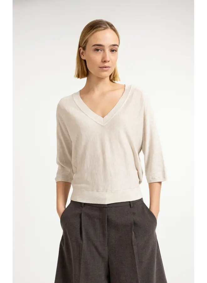 TRICOT EN V BEIGE