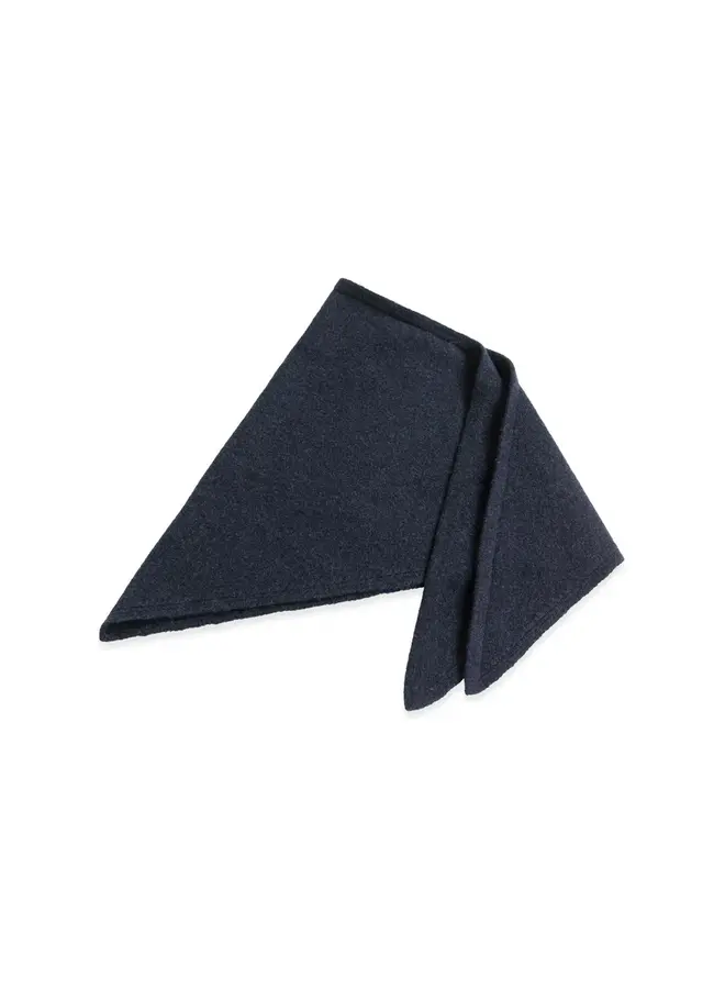 TRIANGLE TRICOT NOIR