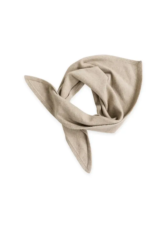 TRIANGLE TRICOT GRIS